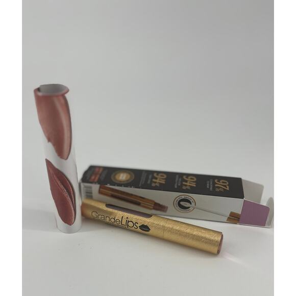 Grande Lips - Hydra plump Liquid Lipstick 0.14 oz (Lavender Flirtini) - Picture 2 of 5